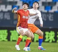 包含山东泰山主帅放话：亚洲杯半决赛必胜金州勇士，维尼修斯冷笑回应的词条